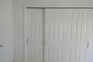 8405 NW 8th St, Miami, FL 33126 - Photo 12