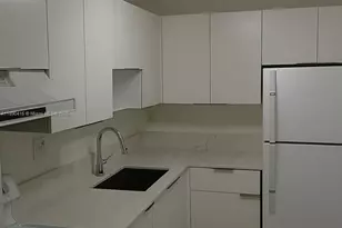 8405 NW 8th St, Miami, FL 33126 - Photo 4