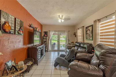 4810 SW 153rd Ter, Miramar, FL 33027 - Photo 14