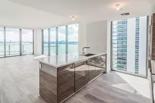 460 NE 28th St, Miami, FL 33137 - Photo 1
