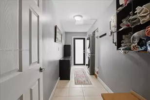 960 Bayberry Point Dr, Plantation, FL 33324 - Photo 44