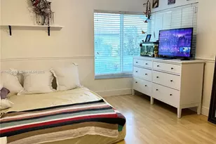 960 Bayberry Point Dr, Plantation, FL 33324 - Photo 26