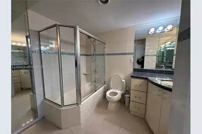 19390 Collins Ave #502, Sunny Isles Beach, FL 33160 - Photo 8