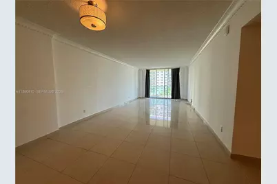 19390 Collins Ave #502, Sunny Isles Beach, FL 33160 - Photo 4