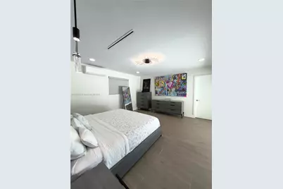 2350 NE 194th St, Miami, FL 33180 - Photo 12