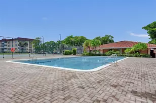 4026 Inverrary Dr, Lauderhill, FL 33319 - Photo 44