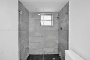 4026 Inverrary Dr, Lauderhill, FL 33319 - Photo 28