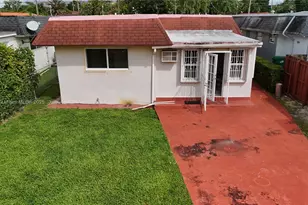 2102 SW 58th Ct, Miami, FL 33155 - Photo 6