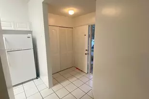 21240 NE 9th Ct, Miami, FL 33179 - Photo 4