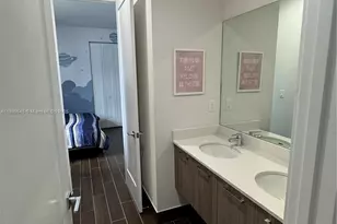 8283 NW 47th Ln, Doral, FL 33166 - Photo 12