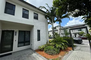 8283 NW 47th Ln, Doral, FL 33166 - Photo 2