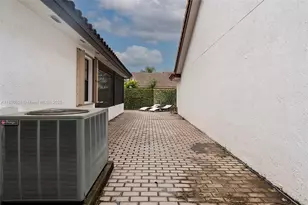 2330 Dover, Weston, FL 33326 - Photo 46