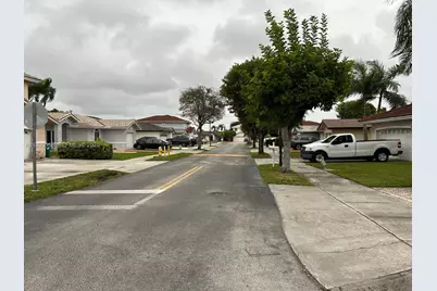 7891 SW 162nd Ct, Miami, FL 33193 - Photo 18