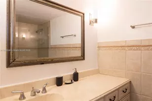 5401 NE Collins Ave, Miami Beach, FL 33140 - Photo 22