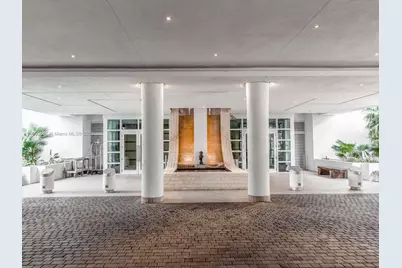 900 Brickell Key Blvd #2204, Miami, FL 33131 - Photo 30