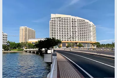900 Brickell Key Blvd #2204, Miami, FL 33131 - Photo 26