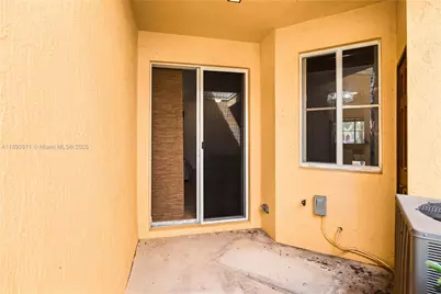 8928 SW 18th St, Miramar, FL 33025 - Photo 34