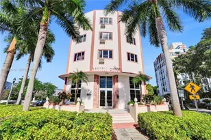 255 W 24th St, Miami Beach, FL 33140 - Photo 12