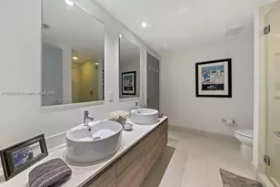 121 NE 34th St, Miami, FL 33137 - Photo 18