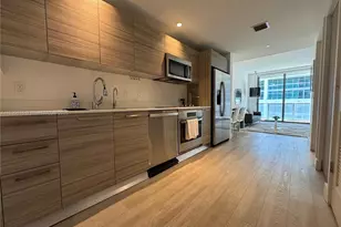 121 NE 34th St, Miami, FL 33137 - Photo 6