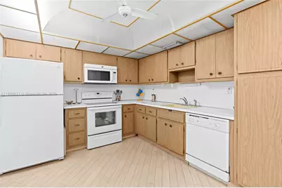 1600 S Ocean Dr #15J, Hollywood, FL 33019 - Photo 6