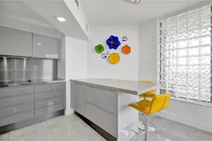 20191 E Country Club Dr, Aventura, FL 33180 - Photo 12