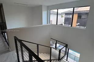 17921 SW 149th Ct, Miami, FL 33187 - Photo 8