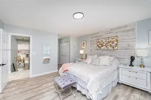 10048 SW 221st St, Cutler Bay, FL 33190 - Photo 16