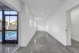 3210 N 72nd Way, Hollywood, FL 33024 - Photo 26