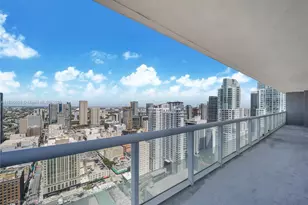 50 Biscayne Blvd, Miami, FL 33132 - Photo 14