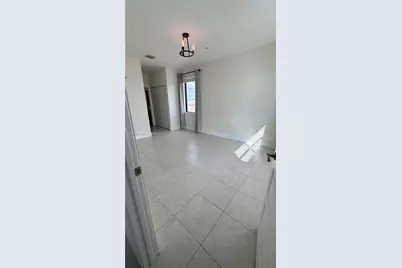 8301 NW 41st St #B-409, Doral, FL 33166 - Photo 38