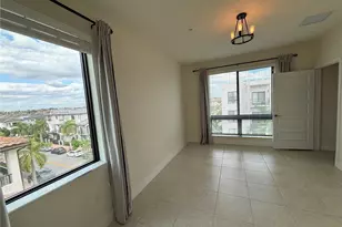 8301 NW 41st St, Doral, FL 33166 - Photo 12