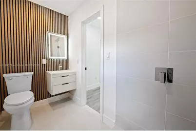 1842 NW 67th St, Miami, FL 33147 - Photo 22