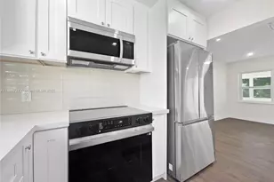 2421 NW 152nd St, Opa-Locka, FL 33054 - Photo 6