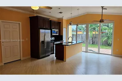 4585 Boatman St #20, Lake Worth, FL 33463 - Photo 4