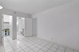 400 SE 31st St, Fort Lauderdale, FL 33316 - Photo 6