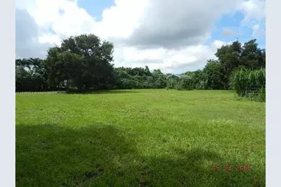 18760 SW 238th St, Homestead, FL 33031 - Photo 4