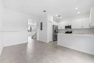 1525 SE 27th Rd, Homestead, FL 33035 - Photo 6