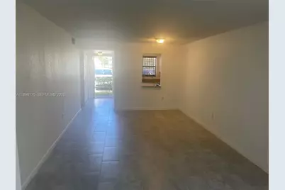 8500 Sunrise Lakes Blvd #106, Sunrise, FL 33322 - Photo 6