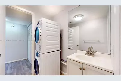 4850 SW 63rd Ter #131, Davie, FL 33314 - Photo 6
