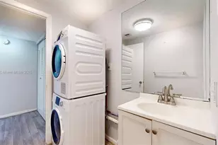 4850 SW 63rd Terrace, Davie, FL 33314 - Photo 6