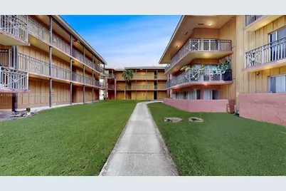 4850 SW 63rd Ter #131, Davie, FL 33314 - Photo 14