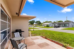 8517 NW 57th Ct, Tamarac, FL 33321 - Photo 40