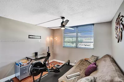 1811 Jefferson St #310, Hollywood, FL 33020 - Photo 24