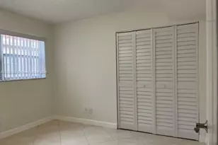 5304 NE 6th Ave, Oakland Park, FL 33334 - Photo 16