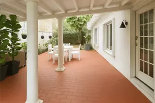 1856 Opechee Dr, Miami, FL 33133 - Photo 12