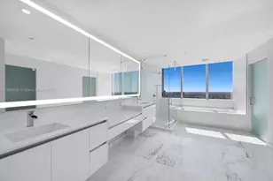 851 NE 1st Ave, Miami, FL 33132 - Photo 16