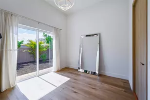 635 SW 9th St, Hallandale Beach, FL 33009 - Photo 20