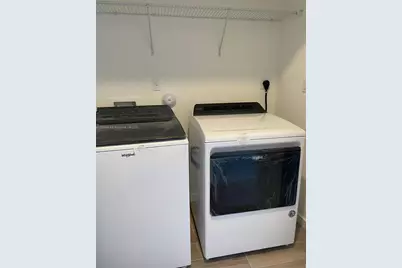 2423 SE 11th St, Homestead, FL 33035 - Photo 14