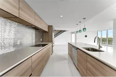 6620 Indian Creek Dr #PH711, Miami Beach, FL 33141 - Photo 10